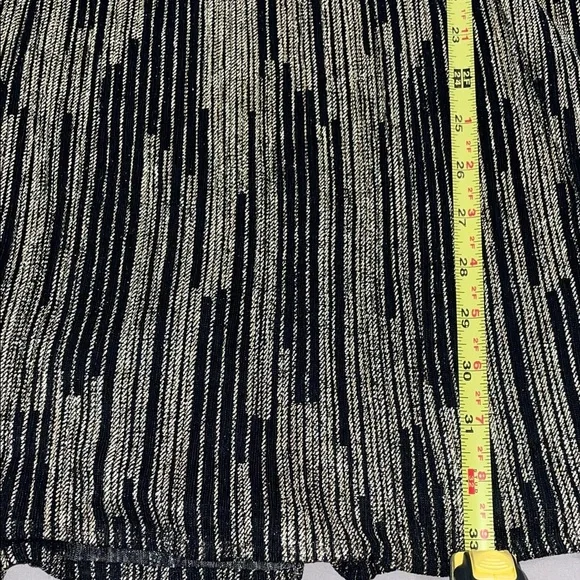 Lilly Pulitzer Riza Black and Gold metallic Romper Dress - Picture 9 of 13